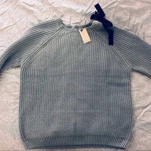 Cold Shoulder Jumper with Contrast Tie